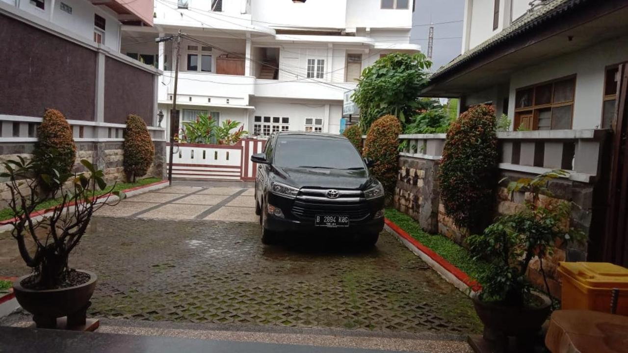 Toraja Banua Hotel Rantepao Exterior foto